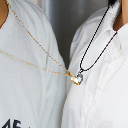 Collier Couple – Magnétique en acier inoxydable